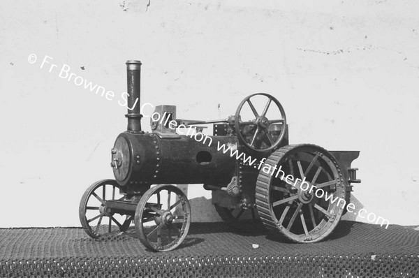 MR J RYAN WITH MODEL TRACTION ENGINE